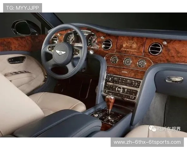 英超球队使用的豪华大巴介绍:运动科技与舒适体验结合 英超球队使用的豪华大巴介绍:运动科技与舒适体验结合